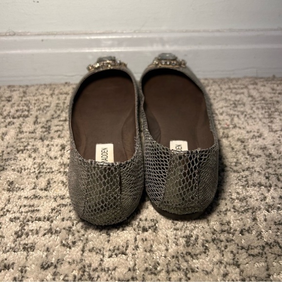 Steve Madden Black & Gray Rhinestone Pewter Kobbe Ballet Flats Size 7.5 - Picture 8 of 10